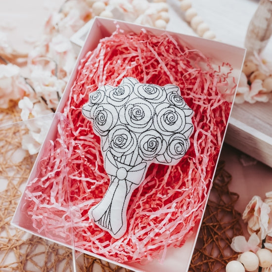 Doodle Pillow Art Kit: Easter & Spring