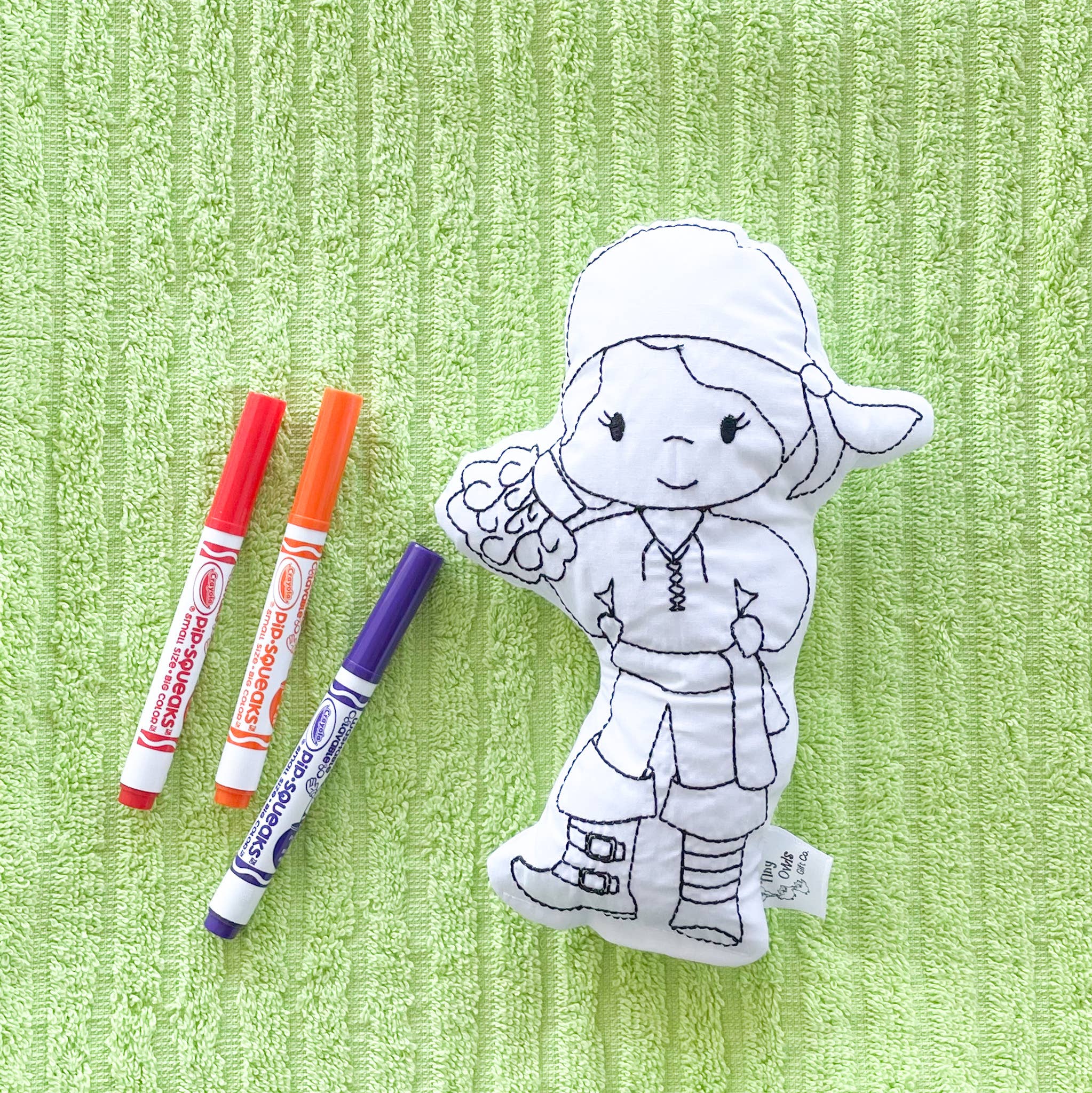 Doodle Pillow Art Kit: People and Animals